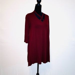 Tunic Dark Red with V neck detail